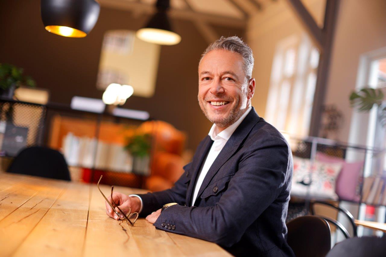 SUCCESS STORY Chris Asmuth - CEO pro office Bürokultur Göttingen